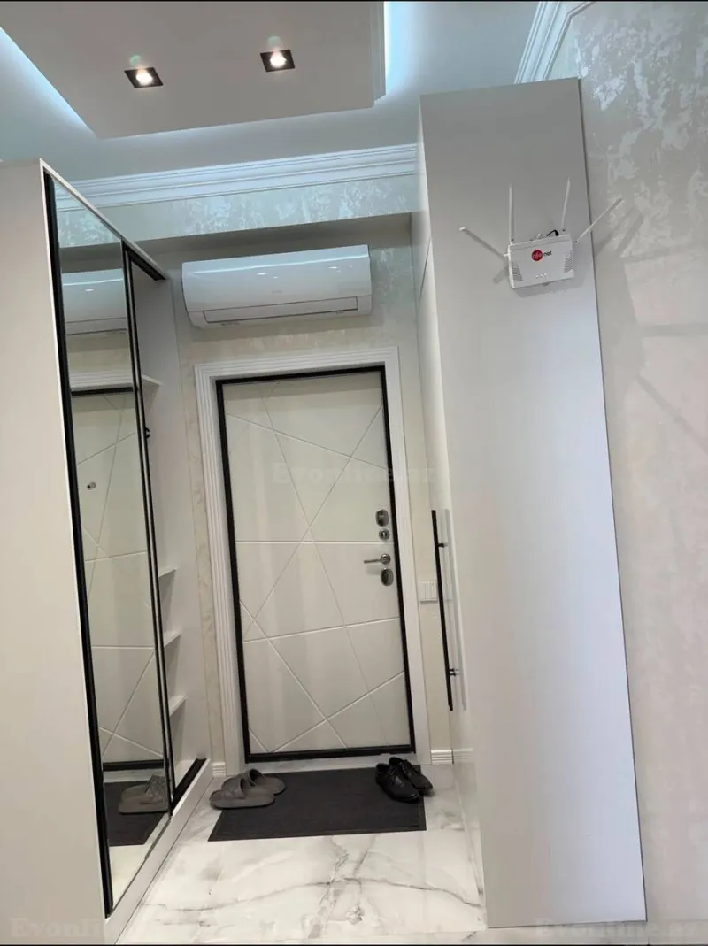 Kirayə verilir 2 otaqlı Mənzil Yeni tikili 70 m² Qara Qarayev m. - şəkil 9