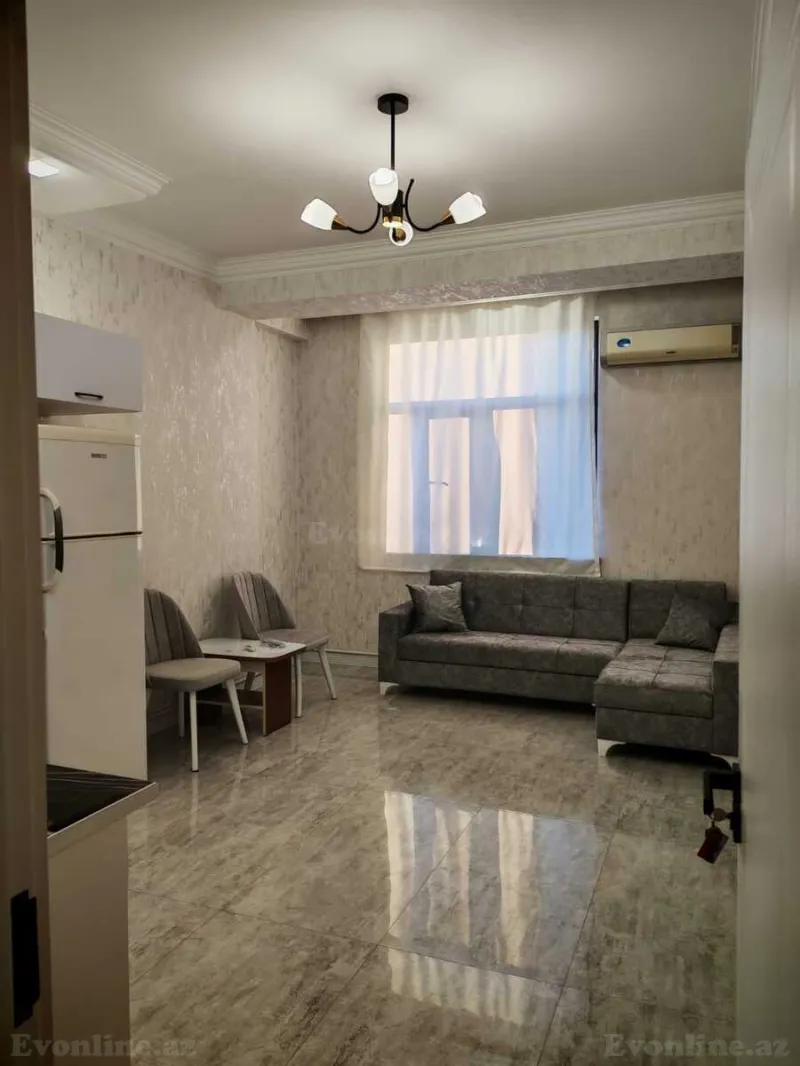 1 otaqlı Mənzil 48 m² Bakıxanov Kirayə verilir