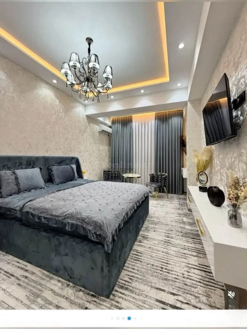 Kirayə verilir 3 otaqlı Mənzil Yeni tikili 100 m² Xətai r. - şəkil 2