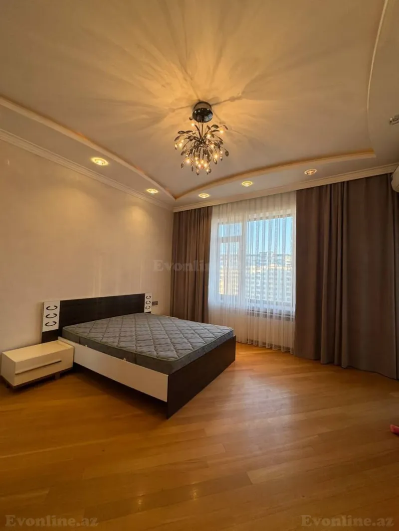 Kirayə verilir 4 otaqlı Mənzil Yeni tikili 220 m² Nizami m. - şəkil 18