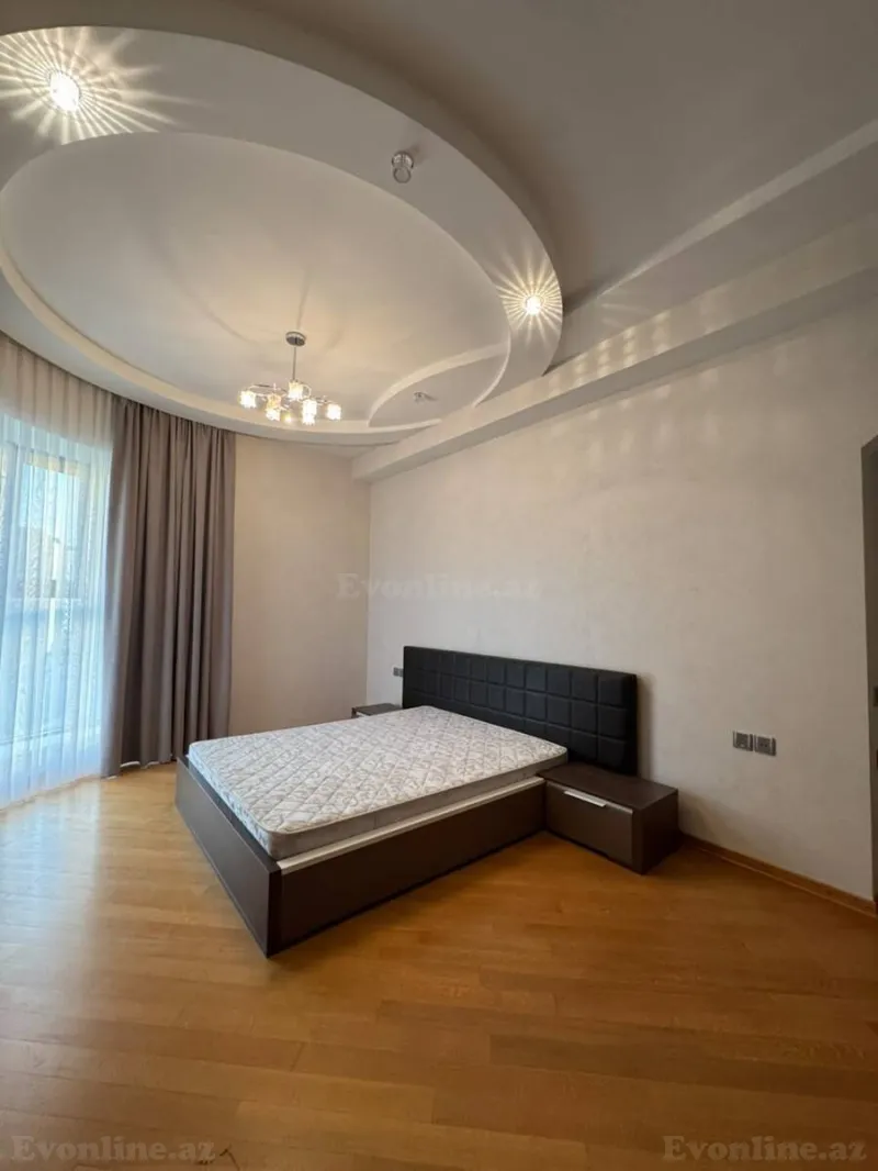 Kirayə verilir 4 otaqlı Mənzil Yeni tikili 220 m² Nizami m. - şəkil 19
