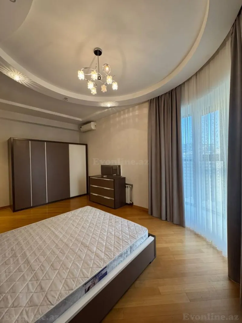 Kirayə verilir 4 otaqlı Mənzil Yeni tikili 220 m² Nizami m. - şəkil 21