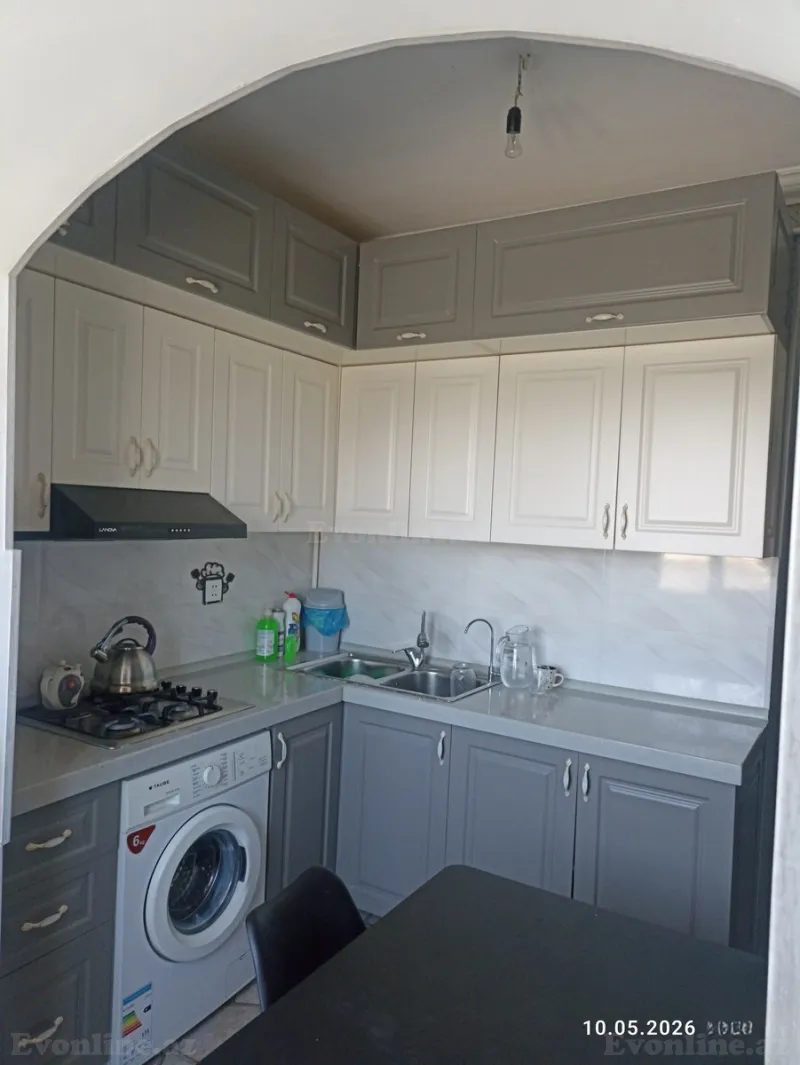 Satılır 3 otaqlı Mənzil Köhnə tikili 70 m² Sahil - şəkil 2