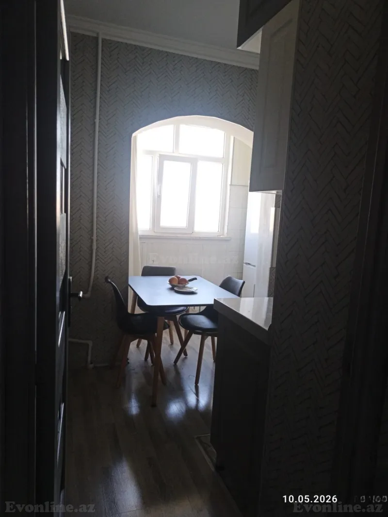 Satılır 3 otaqlı Mənzil Köhnə tikili 70 m² Sahil - şəkil 4