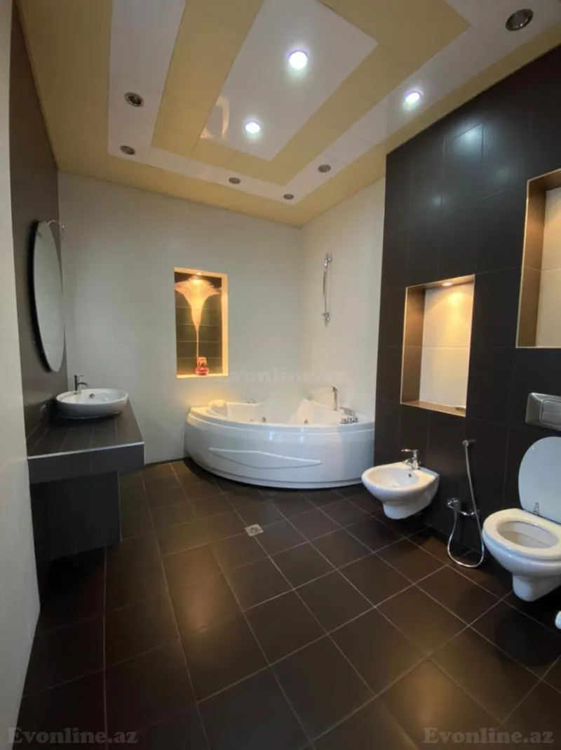 Satılır 5 otaqlı Həyət evi 400 m² Bakıxanov - şəkil 24