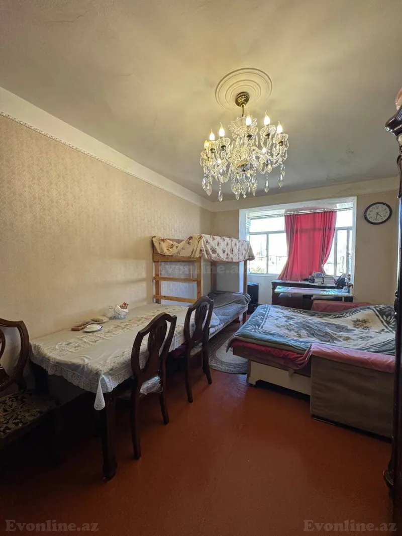 Satılır 1 otaqlı Mənzil Köhnə tikili 40 m² İnşaatçılar m. - şəkil 2