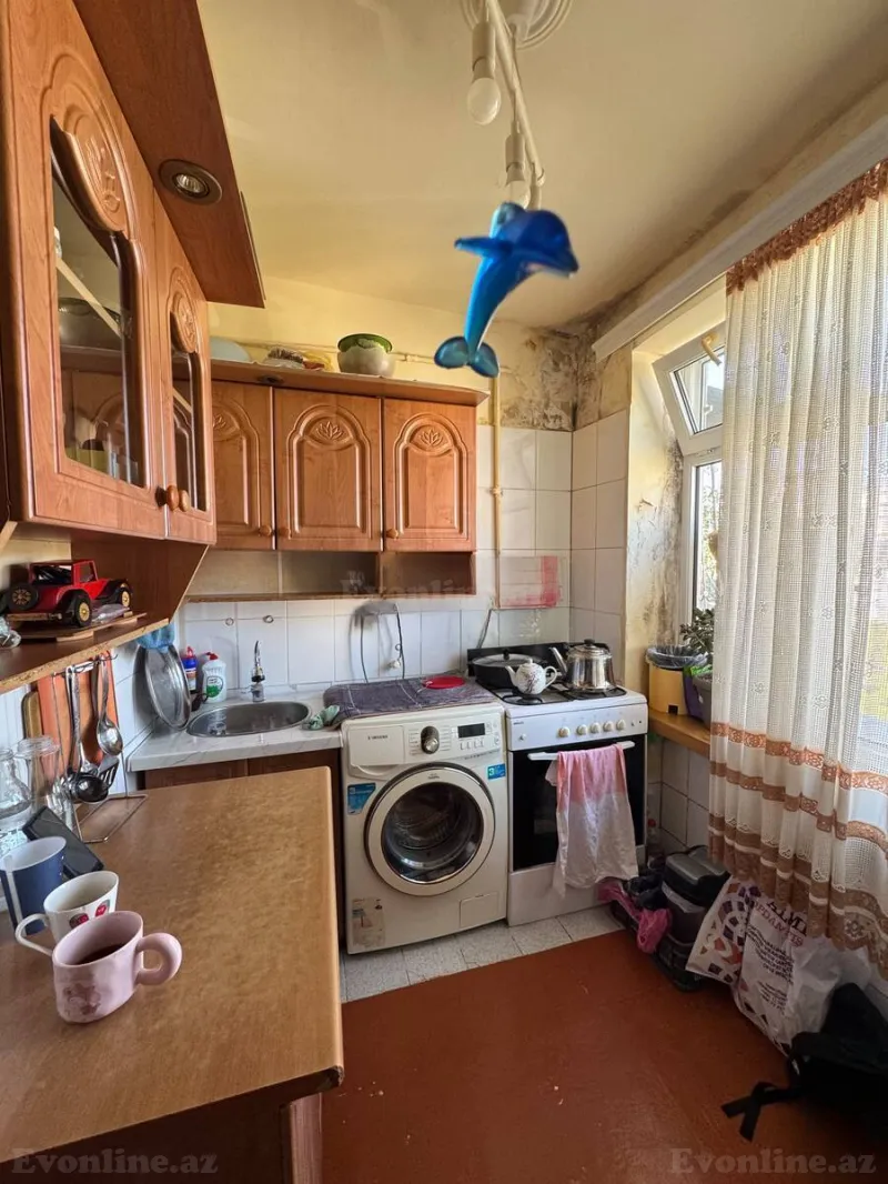Satılır 1 otaqlı Mənzil Köhnə tikili 40 m² İnşaatçılar m. - şəkil 6
