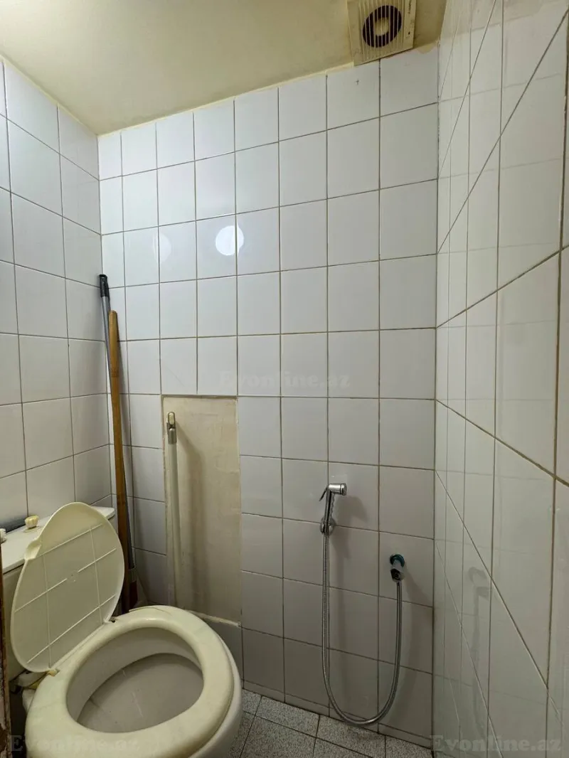 Satılır 1 otaqlı Mənzil Köhnə tikili 40 m² İnşaatçılar m. - şəkil 11