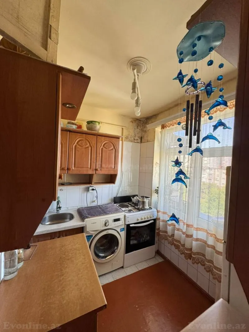 Satılır 1 otaqlı Mənzil Köhnə tikili 40 m² İnşaatçılar m. - şəkil 13