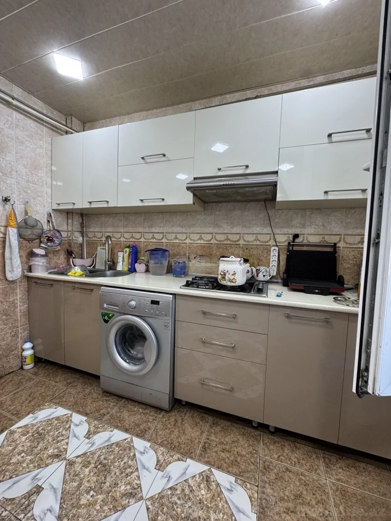 Satılır 3 otaqlı Mənzil Köhnə tikili 98 m² 8 Noyabr m. - şəkil 10