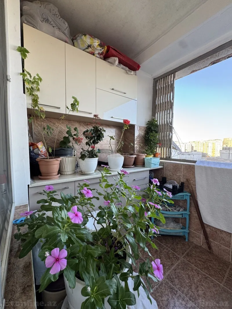 Satılır 3 otaqlı Mənzil Köhnə tikili 98 m² 8 Noyabr m. - şəkil 12