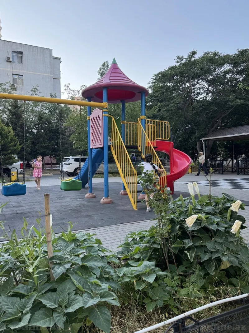 Satılır 3 otaqlı Mənzil Köhnə tikili 98 m² 8 Noyabr m. - şəkil 19