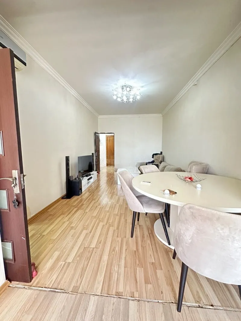 Satılır 3 otaqlı Mənzil Yeni tikili 64 m² İnşaatçılar m. - şəkil 2