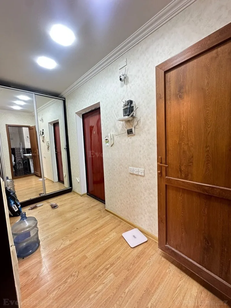 Satılır 3 otaqlı Mənzil Yeni tikili 64 m² İnşaatçılar m. - şəkil 5