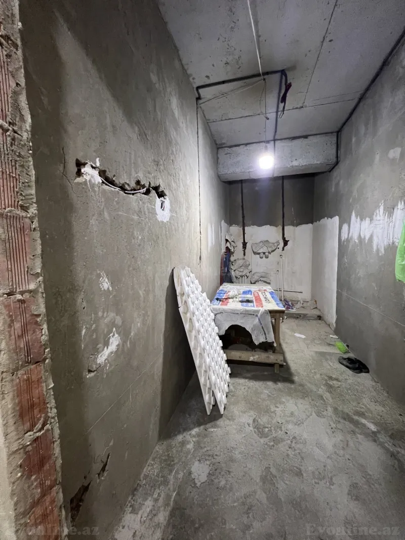 Satılır 4 otaqlı Mənzil Yeni tikili 200 m² Xətai r. - şəkil 9