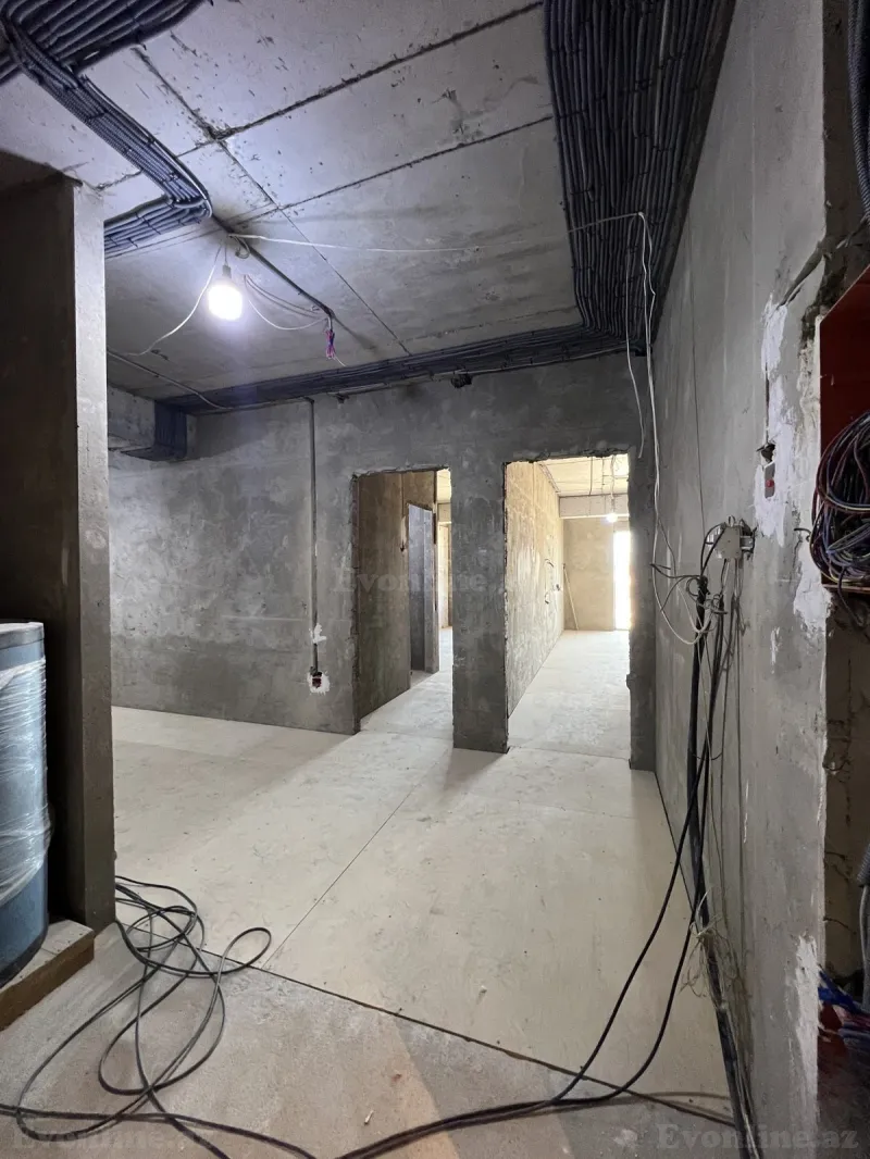Satılır 4 otaqlı Mənzil Yeni tikili 200 m² Xətai r. - şəkil 24