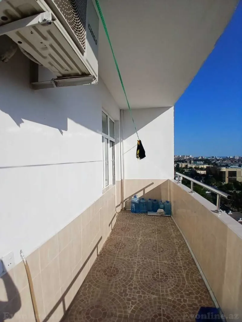 Kirayə verilir 2 otaqlı Mənzil Yeni tikili 77 m² Neftçilər m. - şəkil 8