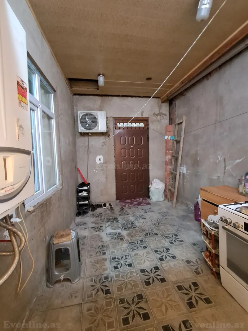 Satılır 7 otaqlı Həyət evi 170 m² İnşaatçılar m. - şəkil 10