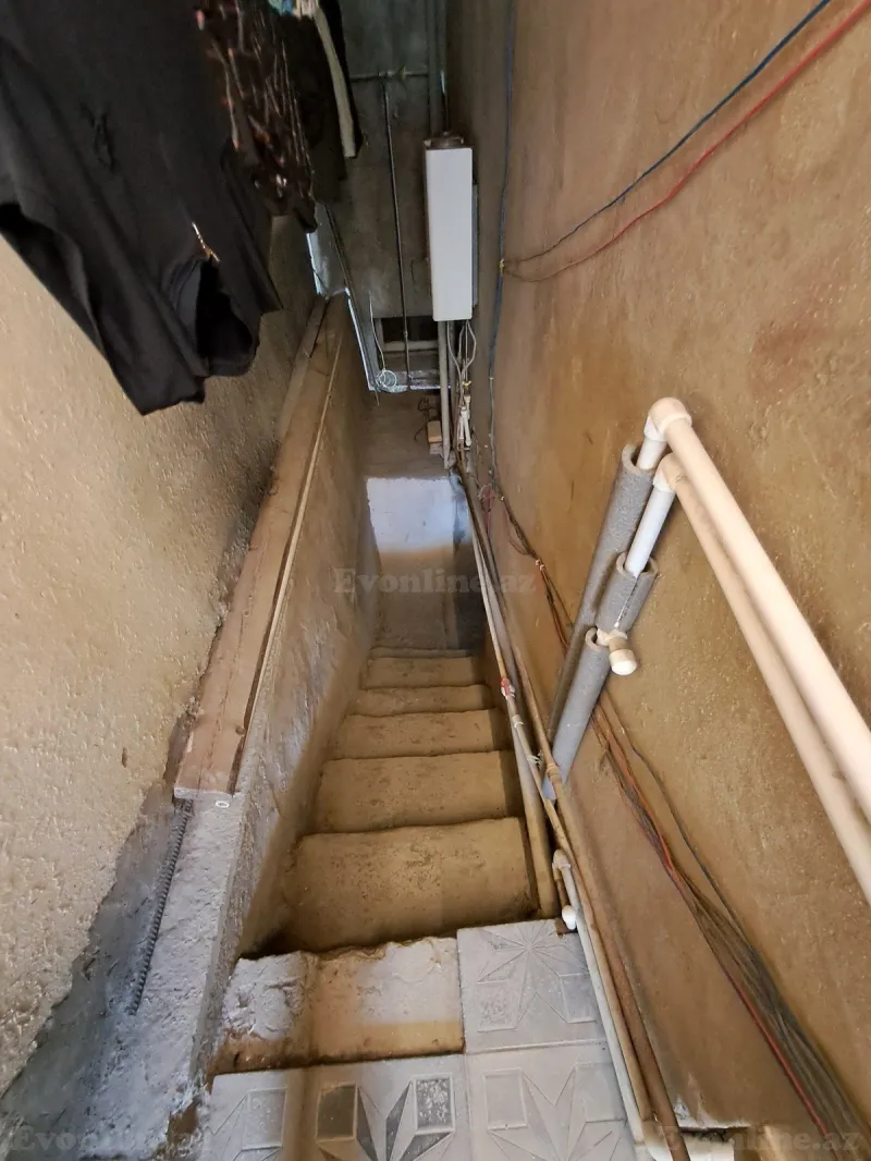 Satılır 7 otaqlı Həyət evi 170 m² İnşaatçılar m. - şəkil 11