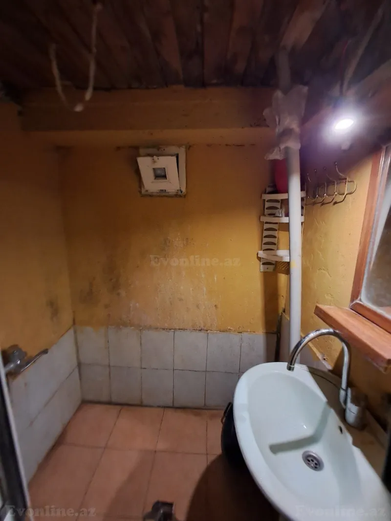 Satılır 7 otaqlı Həyət evi 170 m² İnşaatçılar m. - şəkil 15