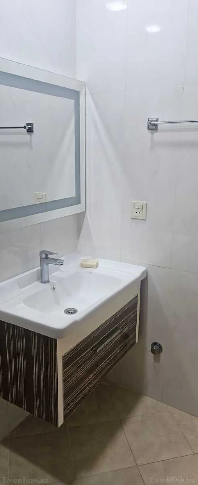 Kirayə verilir 3 otaqlı Mənzil Yeni tikili 120 m² Nəsimi r. - şəkil 7