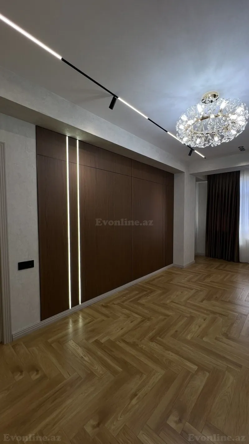 Satılır 2 otaqlı Mənzil Yeni tikili 76 m² Neftçilər m. - şəkil 3