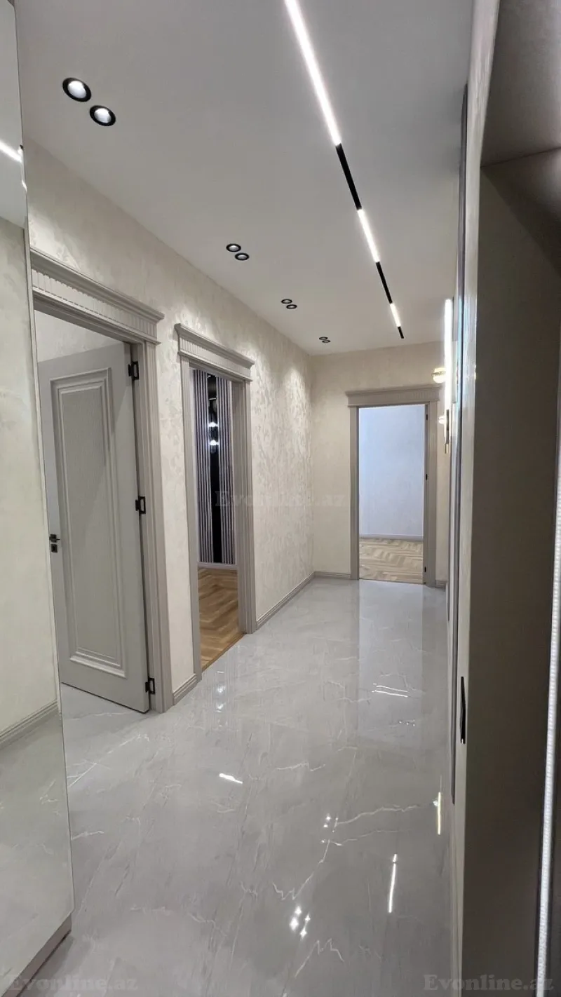 Satılır 2 otaqlı Mənzil Yeni tikili 76 m² Neftçilər m. - şəkil 13