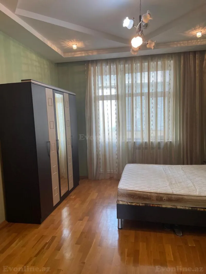 Kirayə verilir 3 otaqlı Mənzil Yeni tikili 110 m² İnşaatçılar m. - şəkil 15