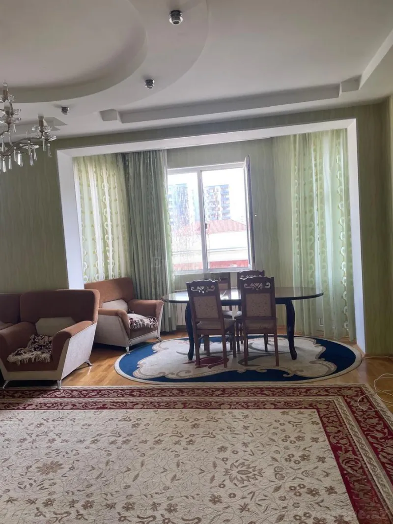 Kirayə verilir 3 otaqlı Mənzil Yeni tikili 110 m² İnşaatçılar m. - şəkil 18
