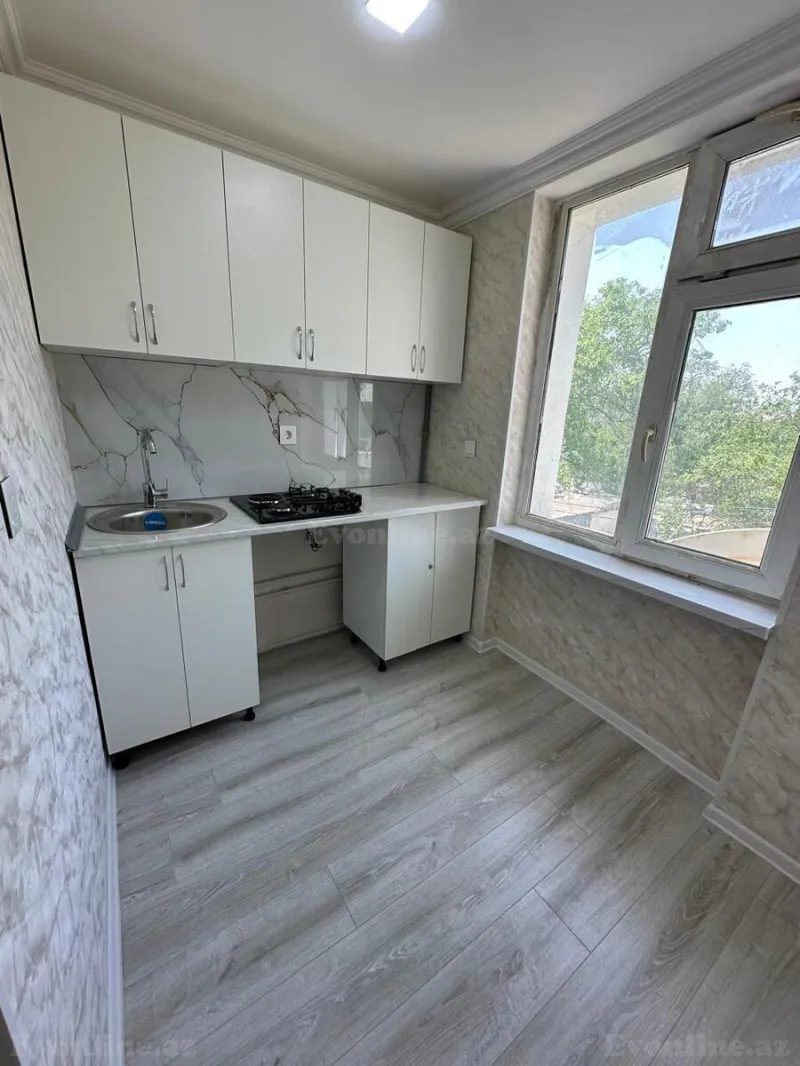 Satılır 1 otaqlı Mənzil Köhnə tikili 30 m² Sumqayıt