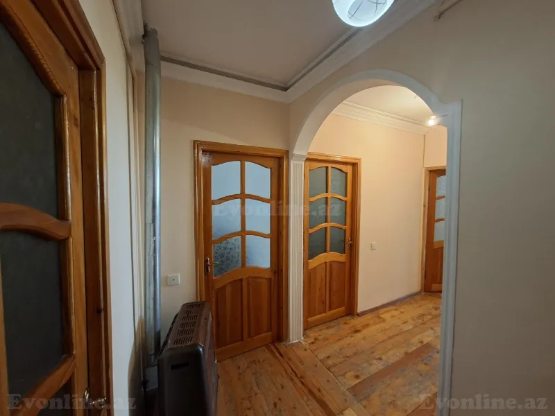 Satılır 3 otaqlı Mənzil Köhnə tikili 75 m² Sumqayıt - şəkil 2