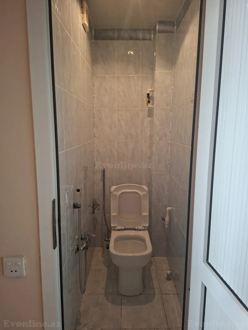 Satılır 3 otaqlı Mənzil Köhnə tikili 75 m² Sumqayıt - şəkil 3
