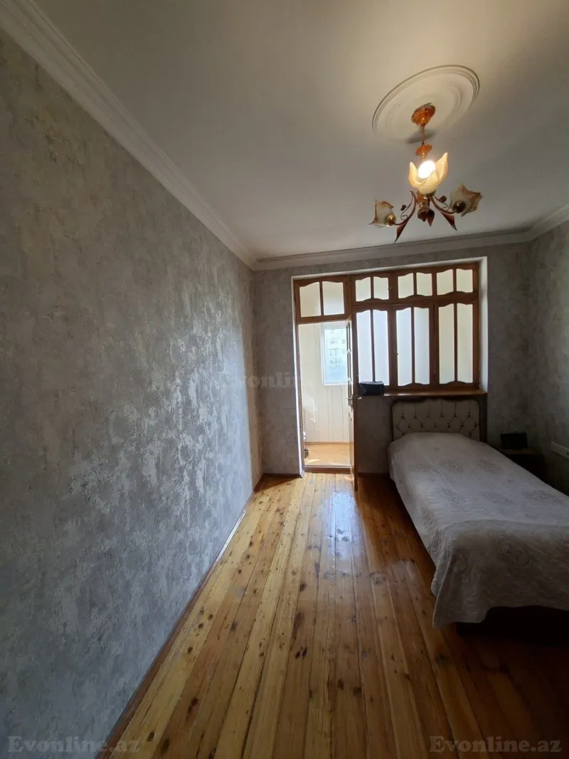 Satılır 3 otaqlı Mənzil Köhnə tikili 75 m² Sumqayıt - şəkil 6