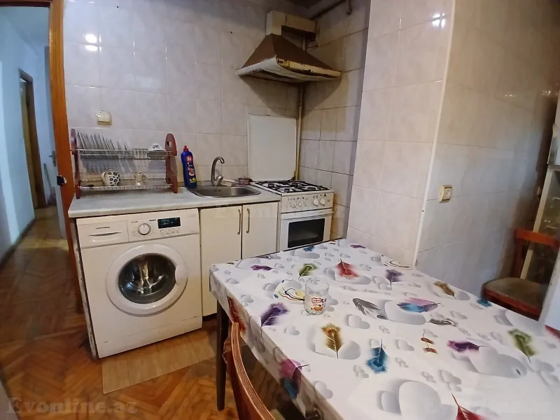 Kirayə verilir 3 otaqlı Mənzil Köhnə tikili 70 m² Elmlər Akademiyası m. - şəkil 13