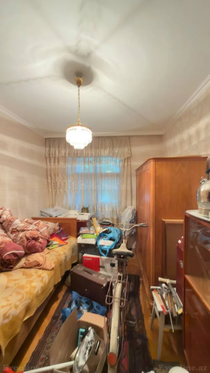 Satılır 3 otaqlı Mənzil Köhnə tikili 100 m² Nizami m. - şəkil 8