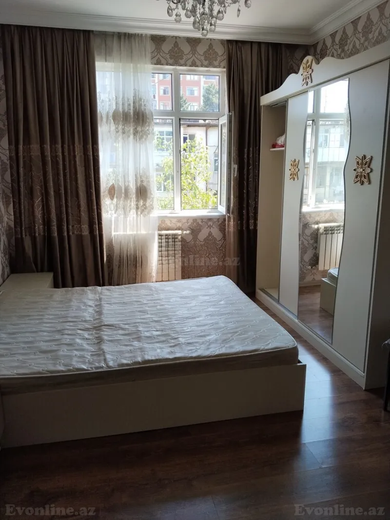 Kirayə verilir 2 otaqlı Mənzil Köhnə tikili 50 m² Memar Əcəmi m. - şəkil 2