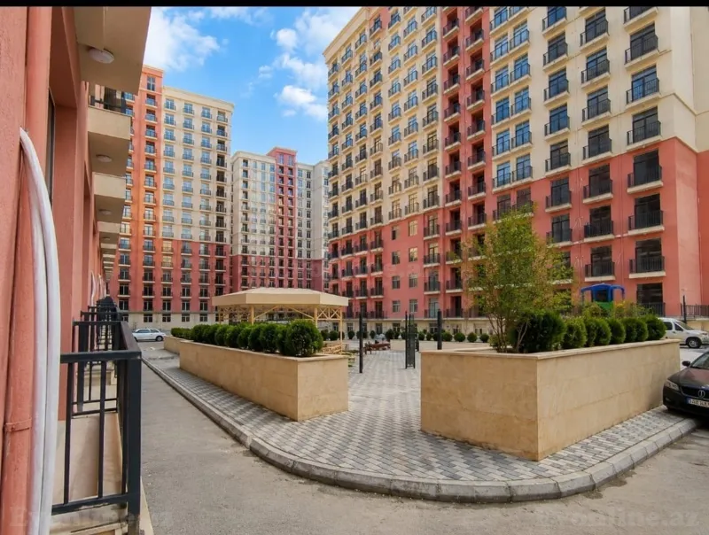 Satılır 2 otaqlı Mənzil Yeni tikili 80 m² Dərnəgül m. - şəkil 3