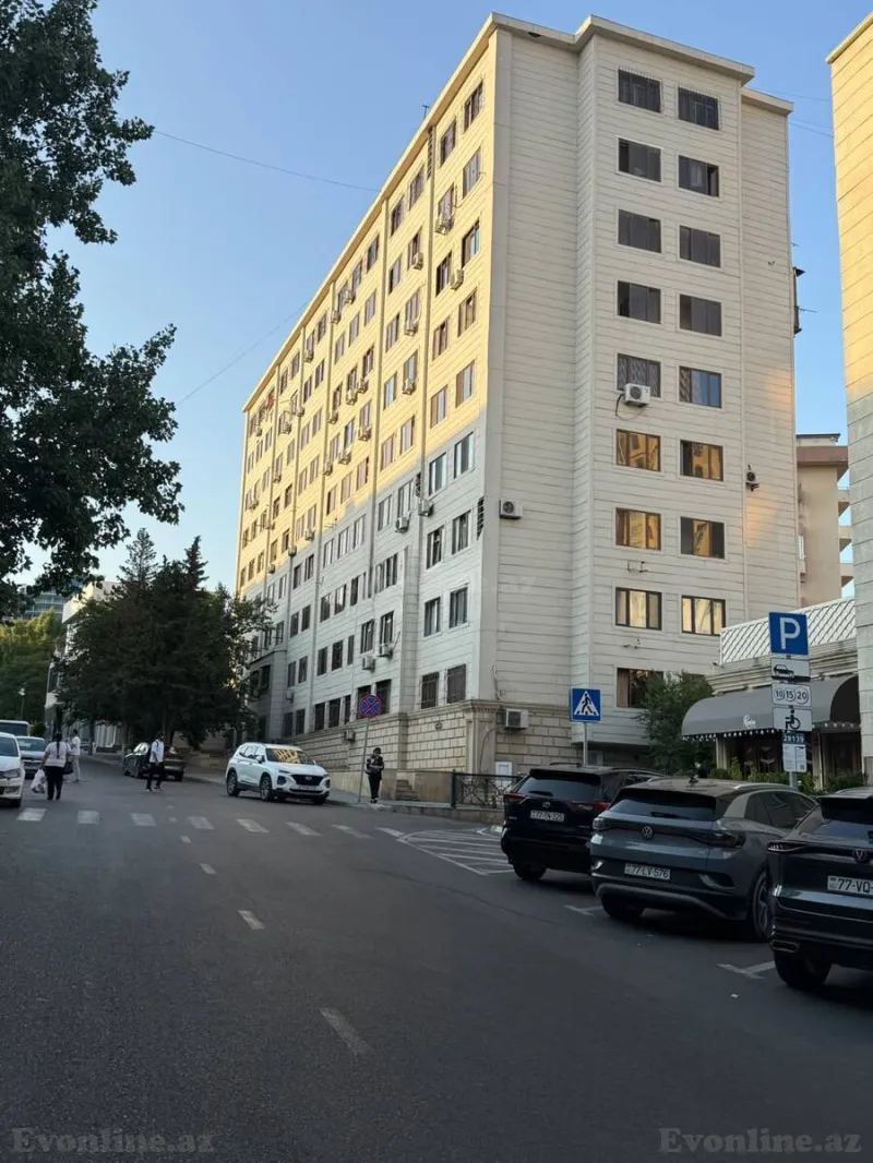 2 otaqlı Mənzil 70 m² Nizami m. Satılır