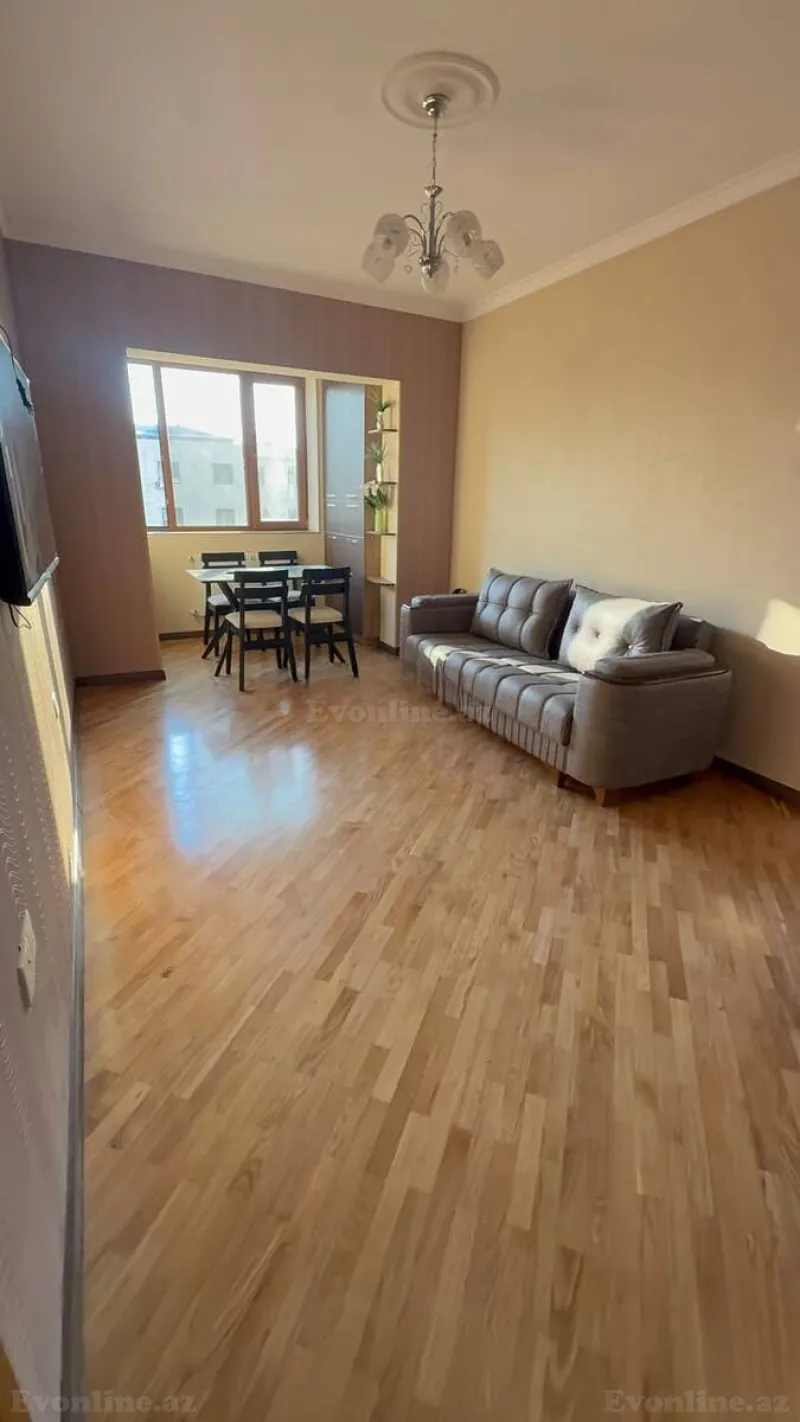 Satılır 2 otaqlı Mənzil Köhnə tikili 70 m² Nizami m. - şəkil 2