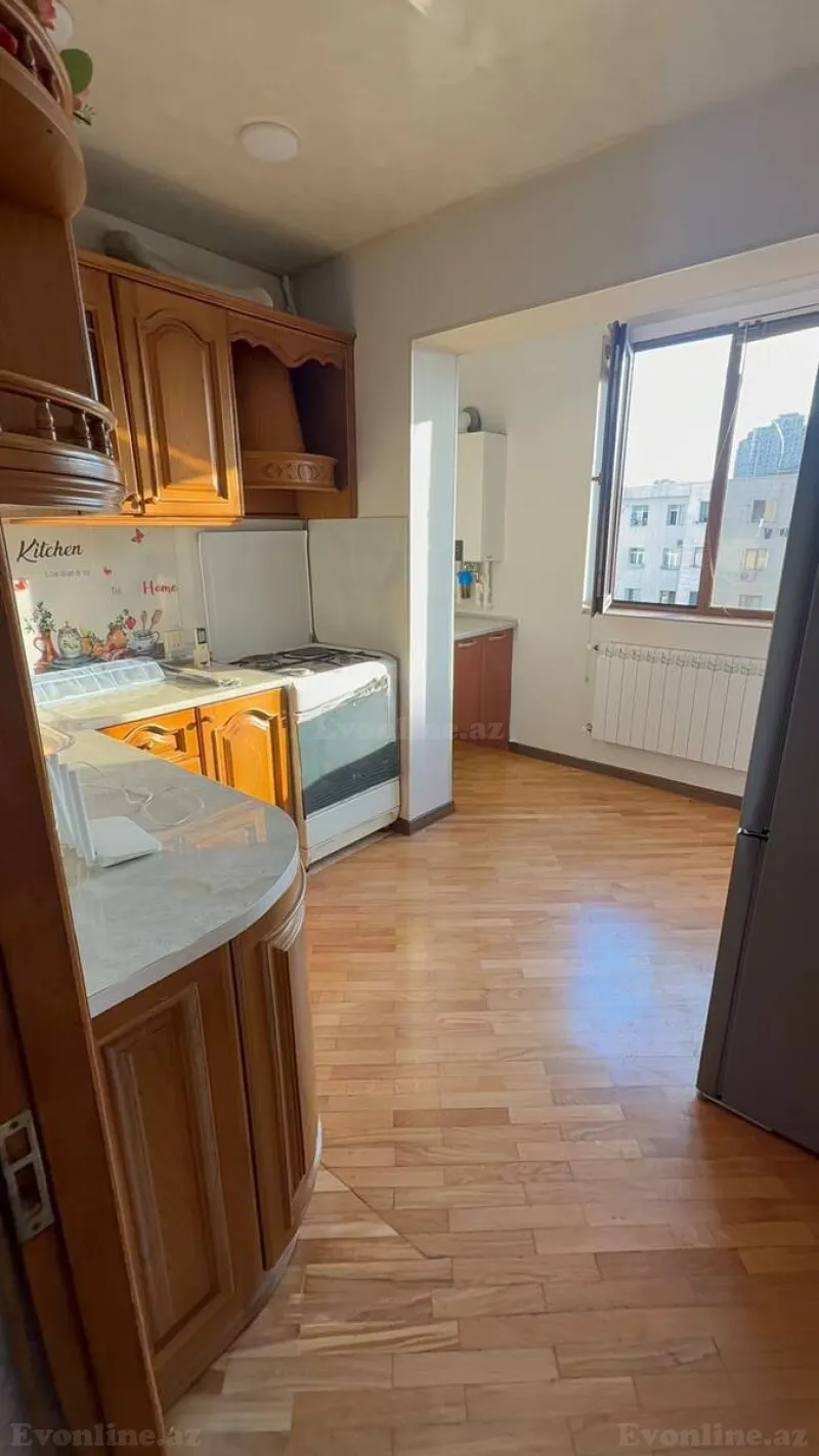 Satılır 2 otaqlı Mənzil Köhnə tikili 70 m² Nizami m. - şəkil 9
