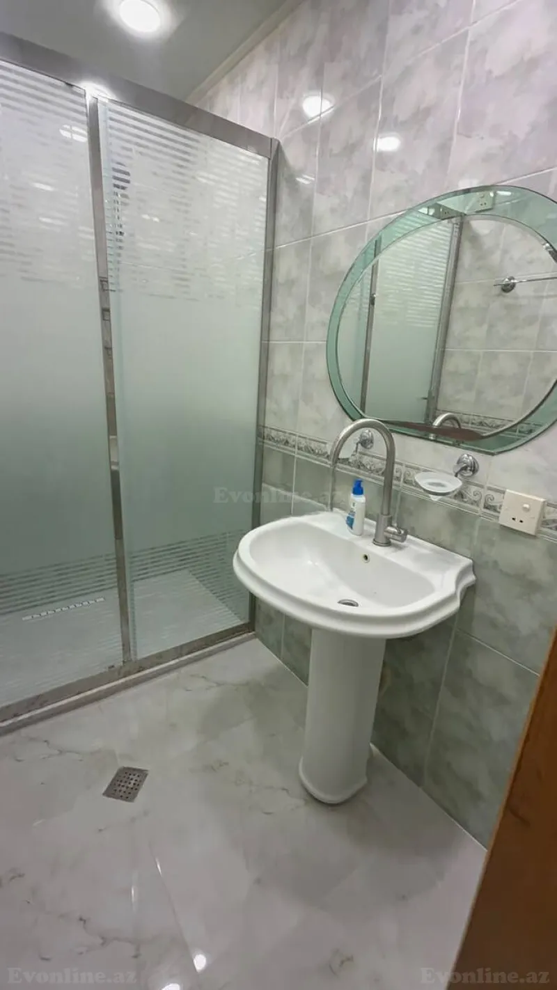 Satılır 2 otaqlı Mənzil Köhnə tikili 70 m² Nizami m. - şəkil 13
