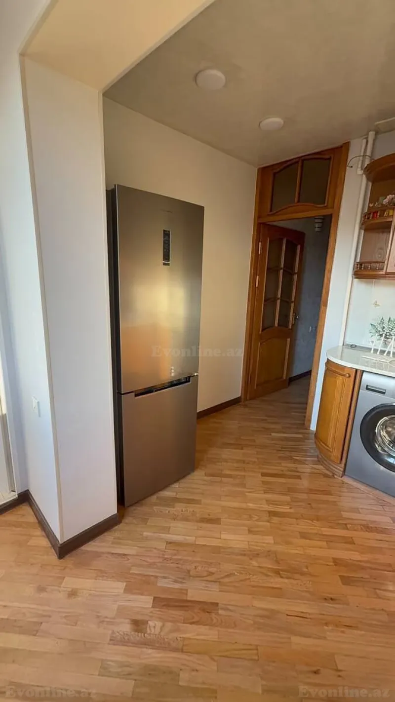Satılır 2 otaqlı Mənzil Köhnə tikili 70 m² Nizami m. - şəkil 16