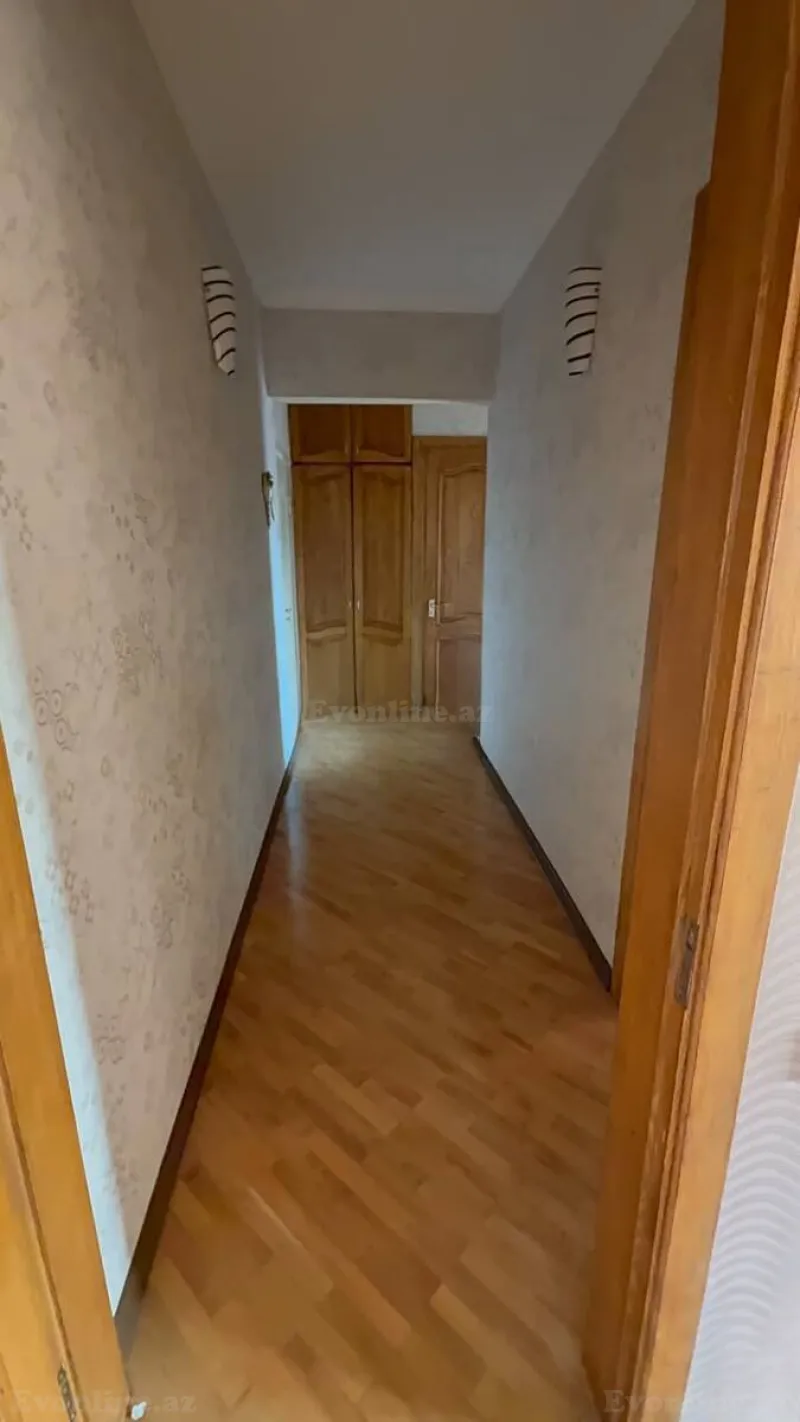 Satılır 2 otaqlı Mənzil Köhnə tikili 70 m² Nizami m. - şəkil 18