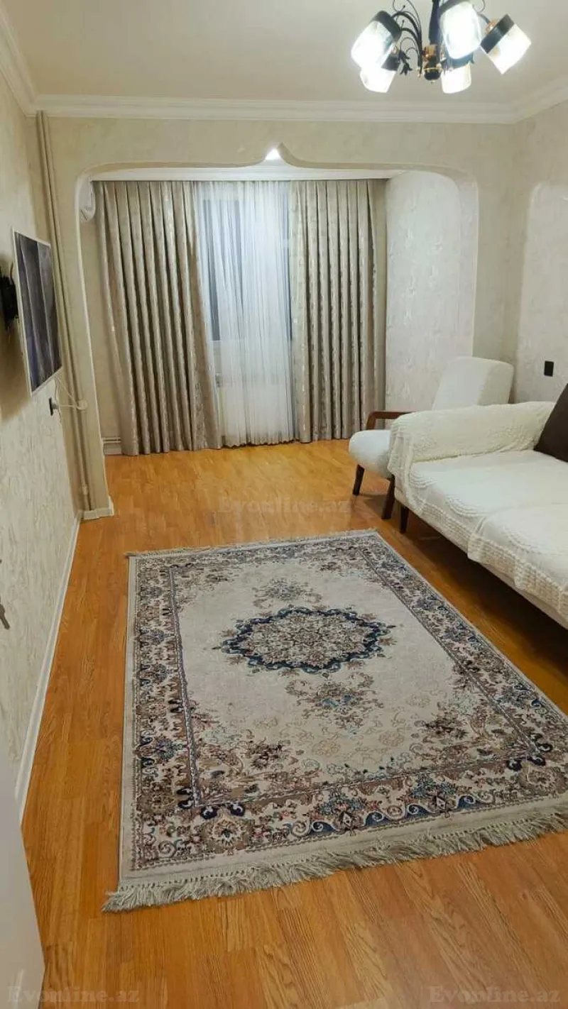 2 otaqlı Mənzil 46 m² Neftçilər m. Satılır