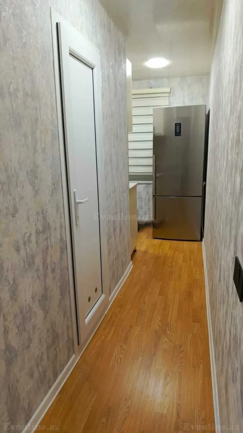 Satılır 2 otaqlı Mənzil Köhnə tikili 46 m² Neftçilər m. - şəkil 3