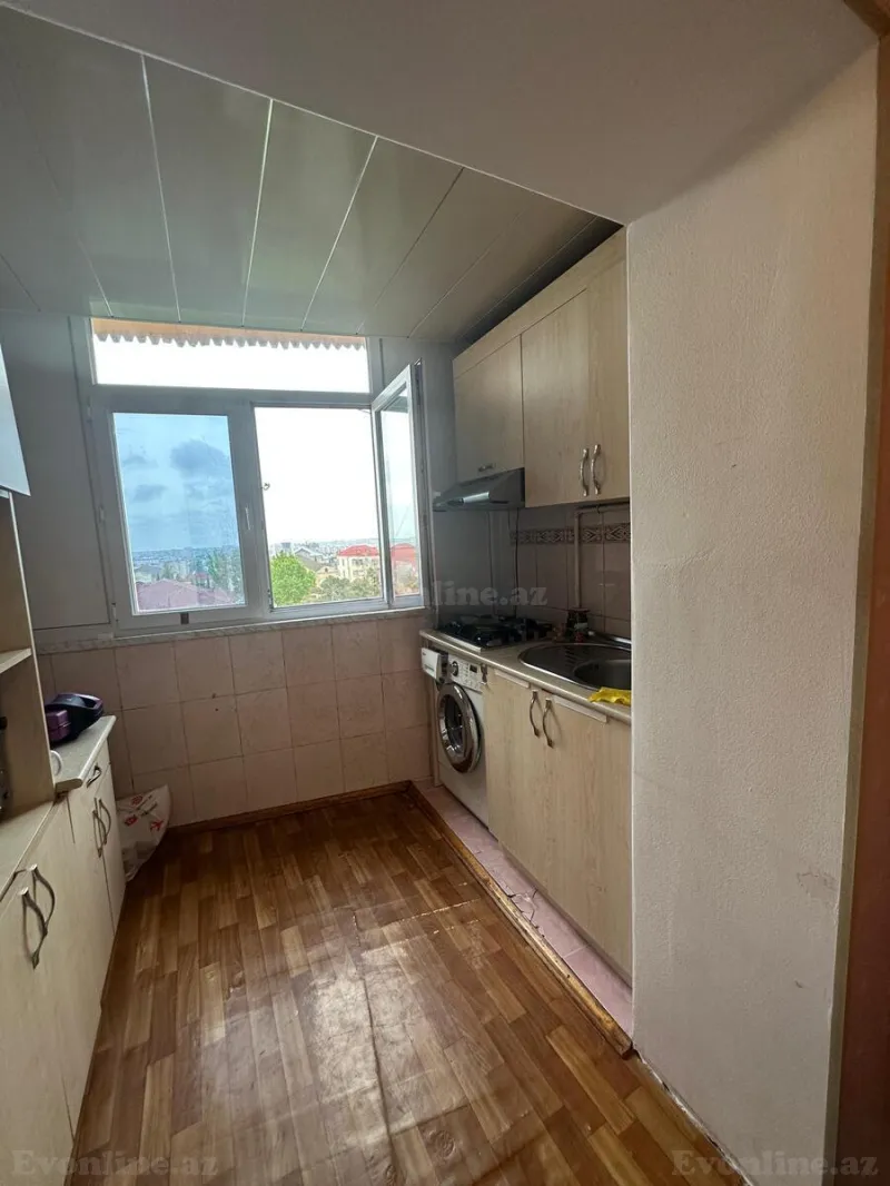 2 otaqlı Mənzil 55 m² Neftçilər m. Satılır