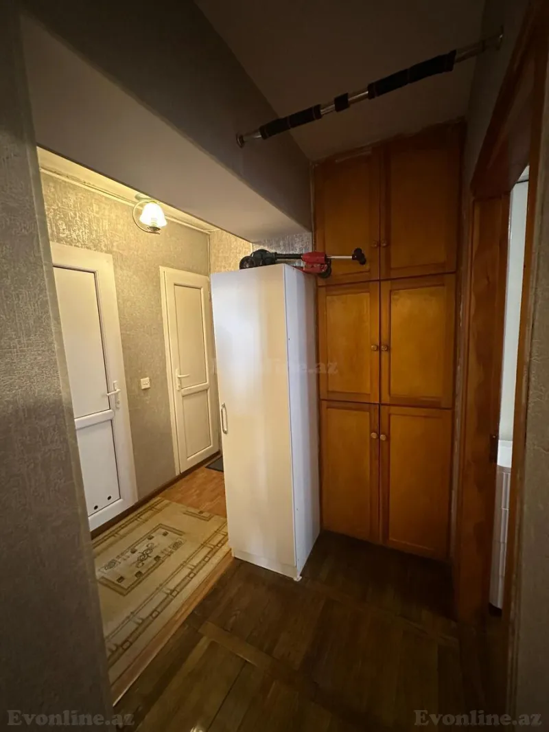 Satılır 2 otaqlı Mənzil Köhnə tikili 55 m² Neftçilər m. - şəkil 10