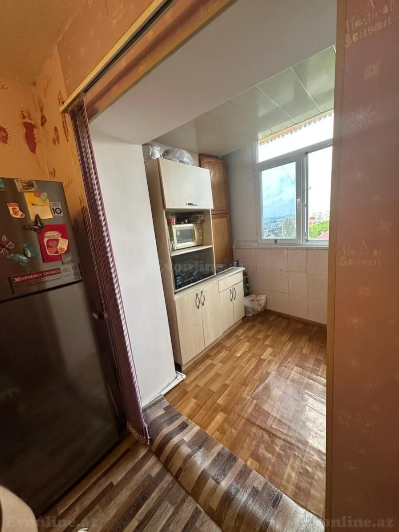Satılır 2 otaqlı Mənzil Köhnə tikili 55 m² Neftçilər m. - şəkil 13