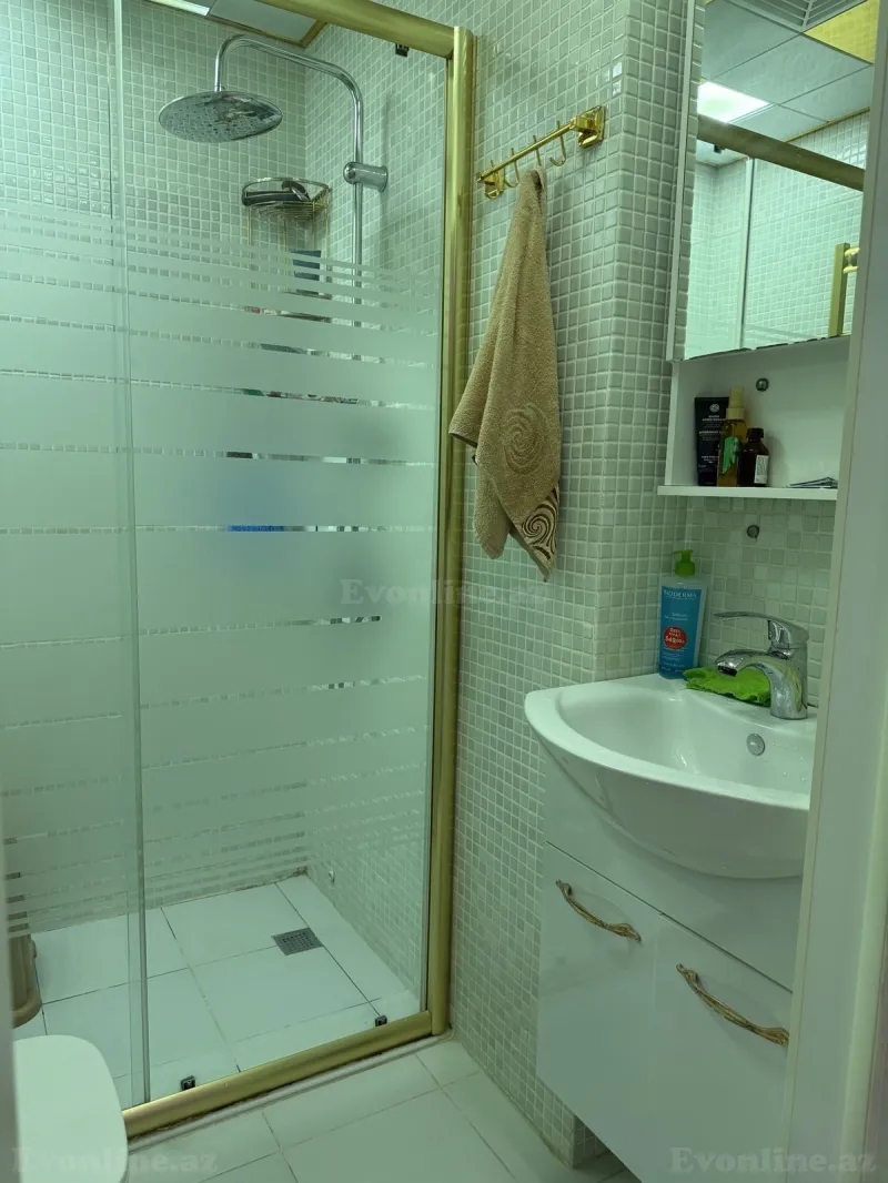 Satılır 3 otaqlı Mənzil Yeni tikili 75 m² İnşaatçılar m. - şəkil 15