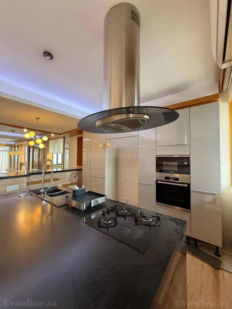 Satılır 4 otaqlı Mənzil Yeni tikili 242 m² İnşaatçılar m. - şəkil 7